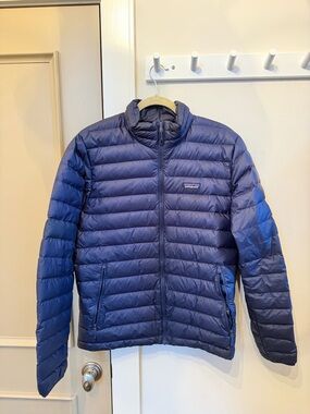 Patagonia Classic Navy Down Jacket